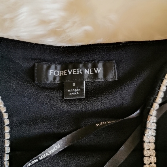 Forever New Diamond-studded camisole - Picture 5 of 8